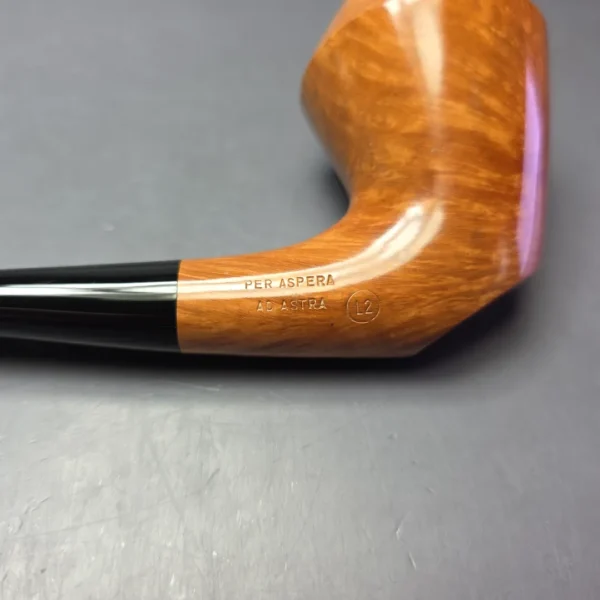 Ser Jacopo L2 Smooth Rhodesian Sitter Estate Briar Pipe, Unsmoked - Image 9