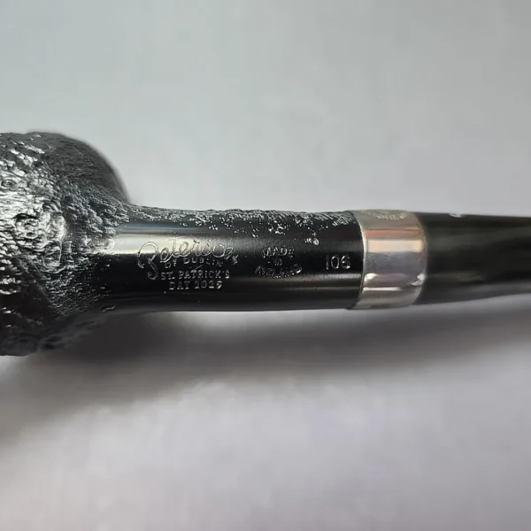 Peterson 2025 St Patrick's Day 106 Sandblasted Billiard w/ Silver Estate Briar Pipe, Unsmoked - Image 6