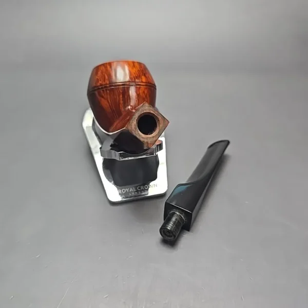 Calibano (Mastro de Paja) 111 C2 Smooth Bulldog Estate Briar Pipe, Unsmoked - Image 15