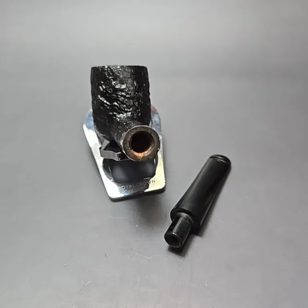 Peterson 2025 St Patrick's Day 106 Sandblasted Billiard w/ Silver Estate Briar Pipe, Unsmoked - Image 3
