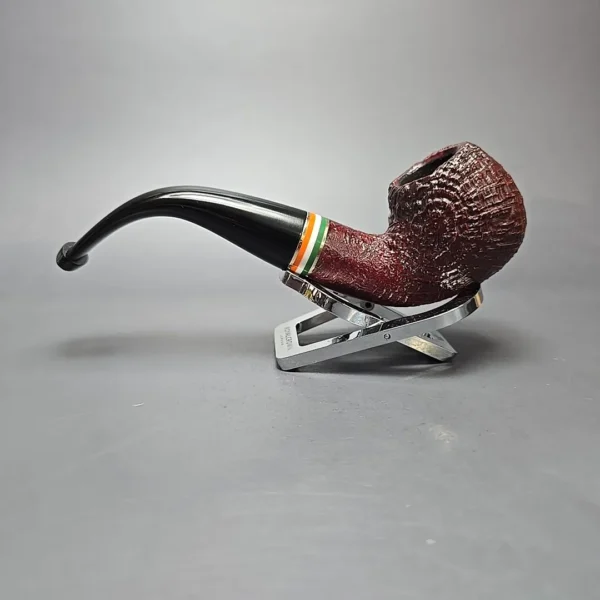 Peterson 2026 St Patrick's Day XL02 Sandblasted Apple Briar Pipe, New - Image 4