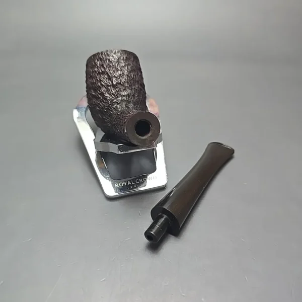 James Upshall Bark Group 5 Partially Rusticated Belge Estate Briar Pipe, Unsmoked - Image 4