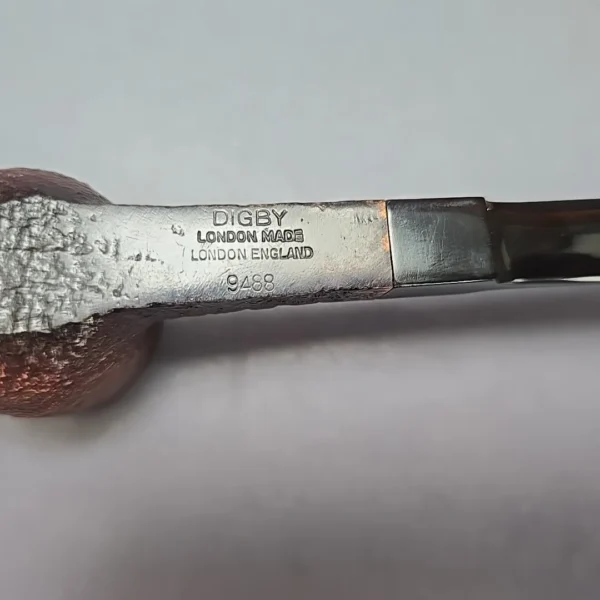 Digby (by GBD) 9488 Sandblasted Pot Sitter Estate Briar Pipe, English Estates - Image 10
