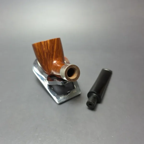 Ferndown 2000 Tudor Root 1 Star Smooth Dublin w/ Silver Estate Briar Pipe, English Estates - Image 5
