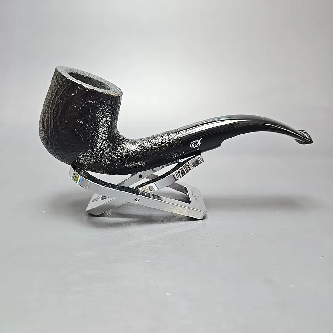 Davidoff 101 Sandblasted Bent Pot Estate Briar Pipe, French Estates - Image 2