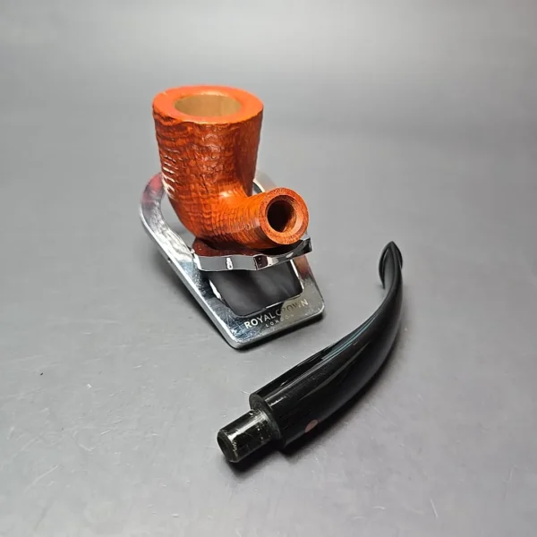 Calibano (Mastro de Paja) 122 C4 Sandblasted Dublin Estate Briar Pipe, Unsmoked - Image 13