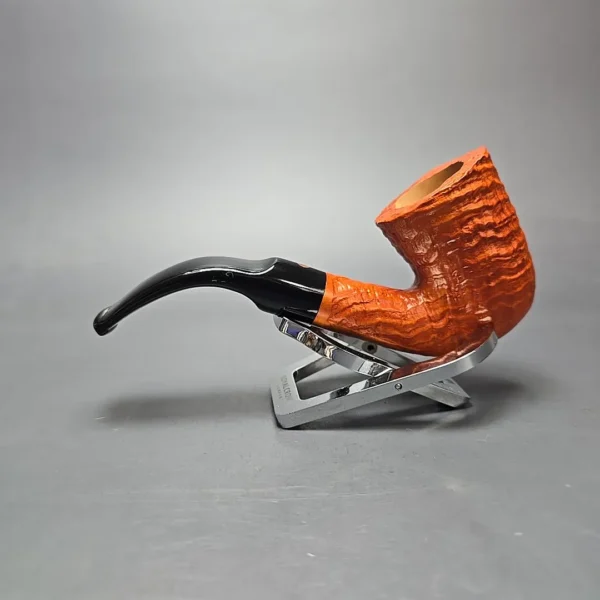 Calibano (Mastro de Paja) 102 C4 Sandblasted Dublin Estate Briar Pipe, Unsmoked - Image 4