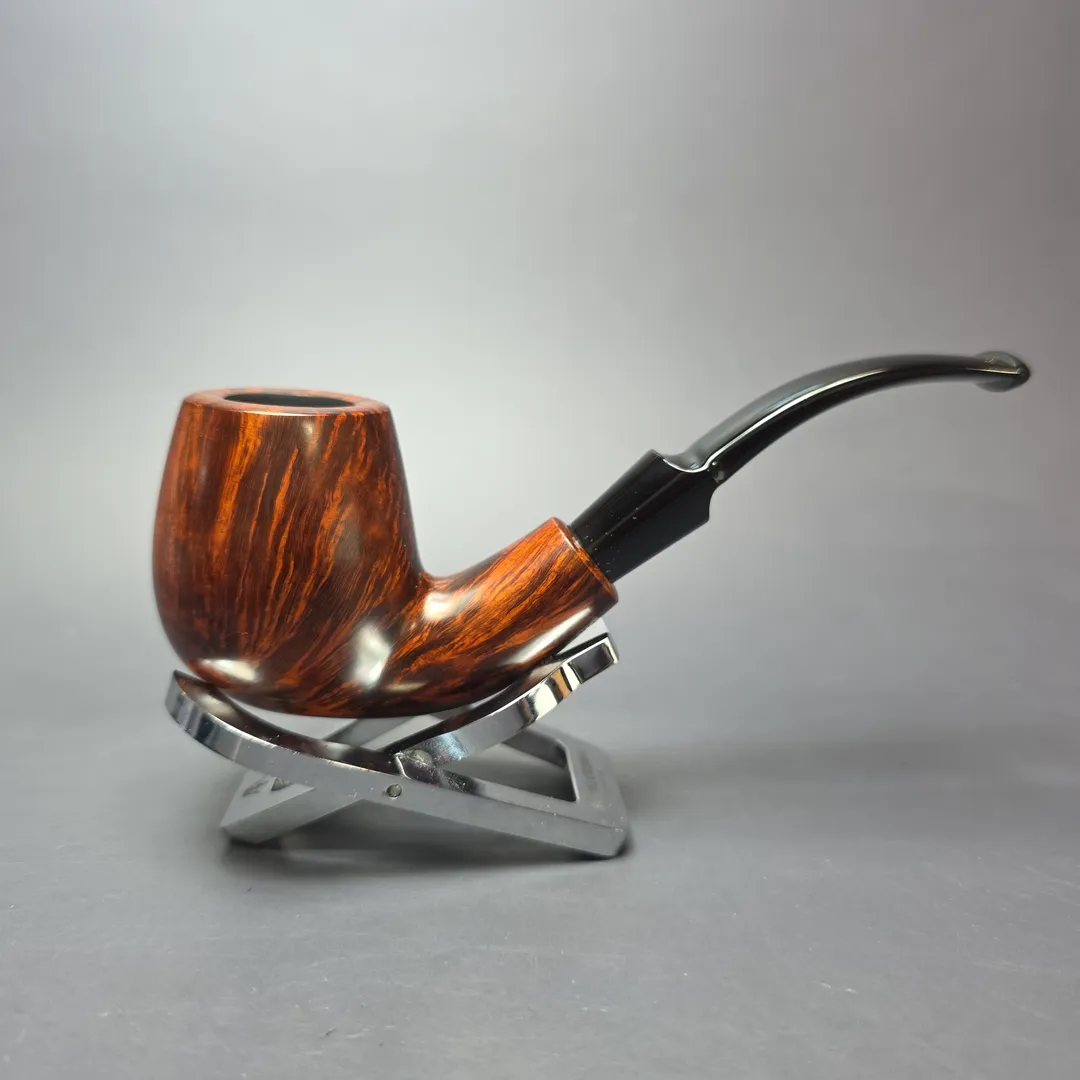 Jorn Larsen Smooth Brandy Estate Briar Pipe, Unsmoked - Image 2
