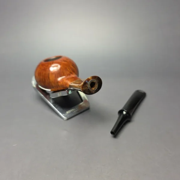 Jorn Micke 4763 Smooth Squat Tomato w/ Horn Estate Briar Pipe, Danish Estates - Image 4