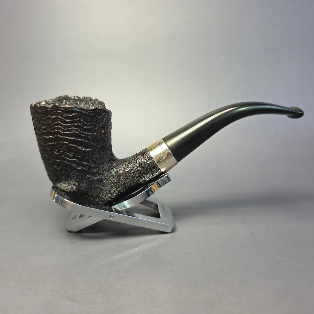 James Barber (Ferndown) Chevin 4 Star Sandblasted Dublin w/ Freehand Estate Briar Pipe, English Estates - Image 2