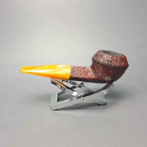 BriarWorks C53 Crimson Sandblasted Bulldog w/ Yellow Stem Briar Pipe, New - Image 4