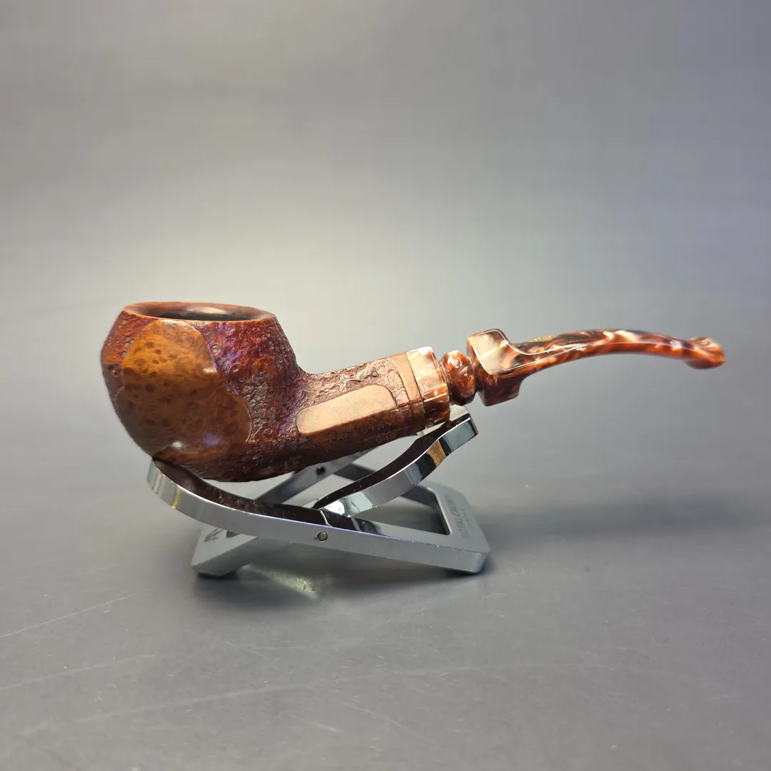 GBD Pre-1980s Tapestry 549 Partially Sandblasted Bulldog Estate Briar Pipe, English Estates - Image 2