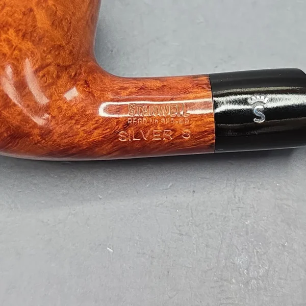 Stanwell (c.1970s) Reg Era Silver S 21 Smooth Bent Tricorner Billiard Estate Briar Pipe, Unsmoked - Image 10