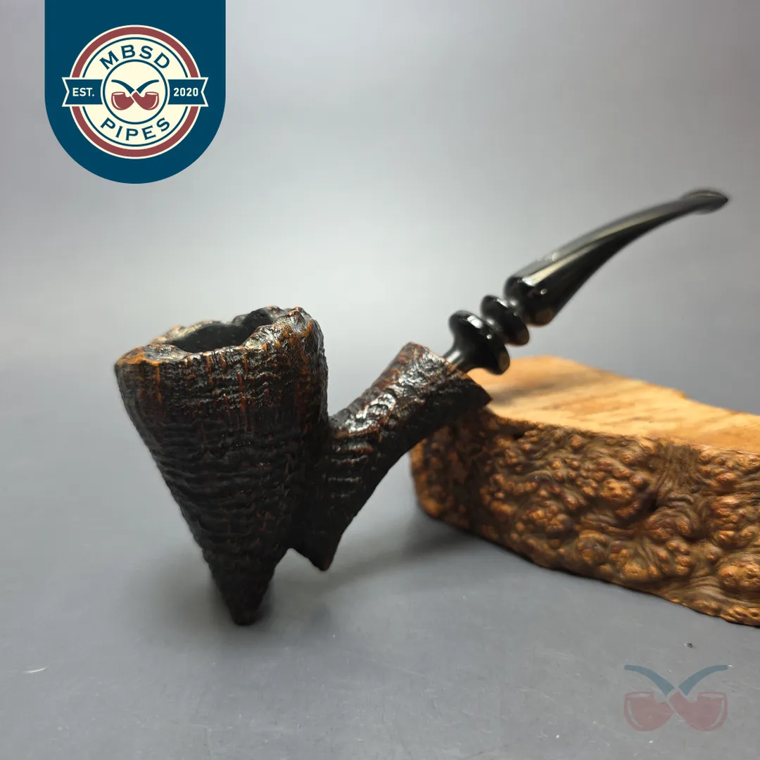 Ben Wade (Preben Holm) Danish Hand Model 100 Sandblasted Freehand Pickaxe Estate Briar Pipe, Danish Estates