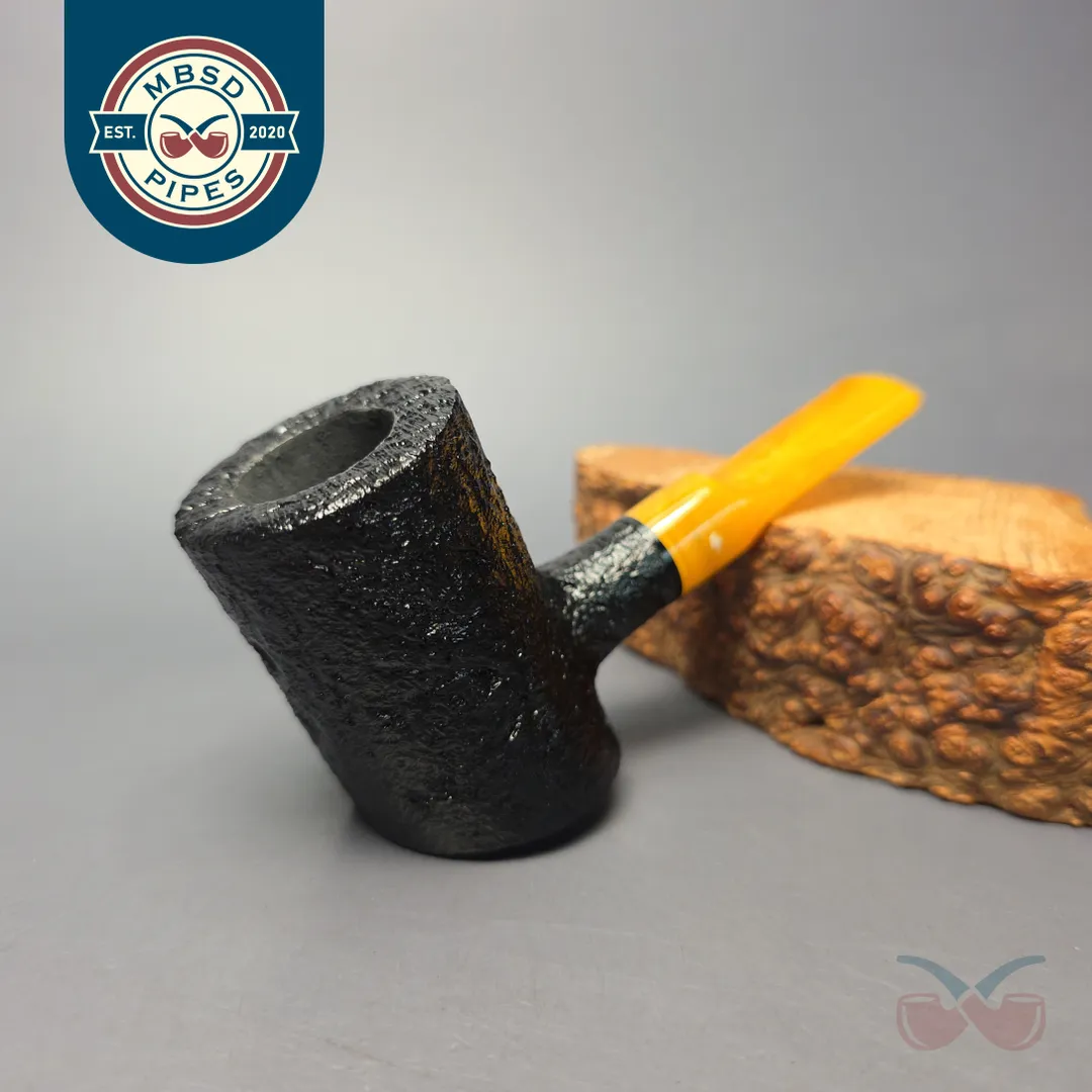 Moonshine MS06 Black Sandblasted Stoker w/ Yellow Stem Briar Pipe, New
