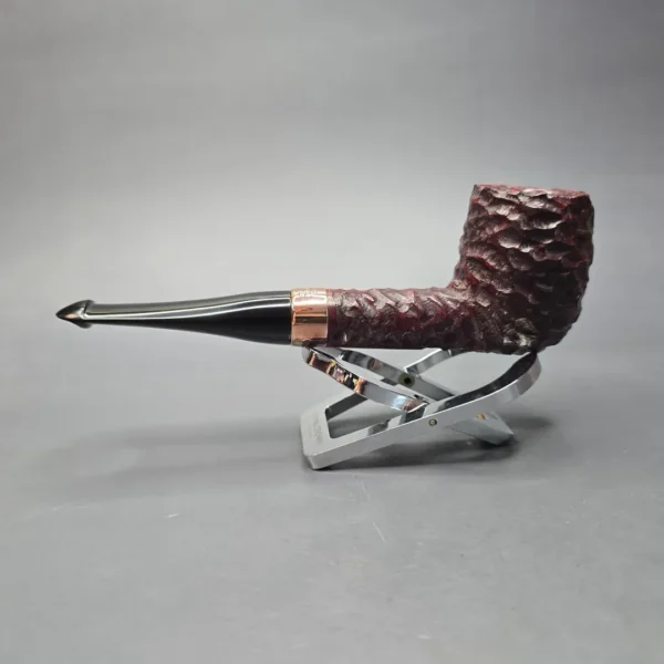 Peterson 2025 Christmas Pipe 106 Rusticated Billiard Estate Briar Pipe, Unsmoked - Image 4