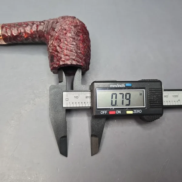 Peterson 2025 Christmas Pipe 106 Rusticated Billiard Estate Briar Pipe, Unsmoked - Image 12