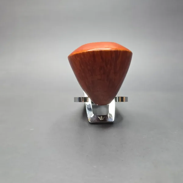 Age Bogelund (B) Smooth Hawkbill Dublin (Estate) - Image 3
