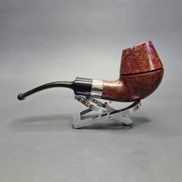 Peterson 2010 St Patrick's Day B32 Smooth Rhodesian Estate Briar Pipe - Image 4