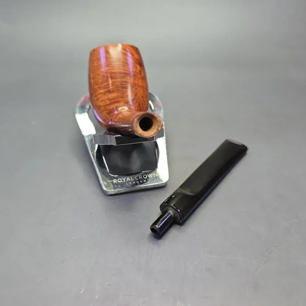 Barling's Make (Pre-Transition) 1589 Smooth Oval Shank Billiard (Estate) - Image 13