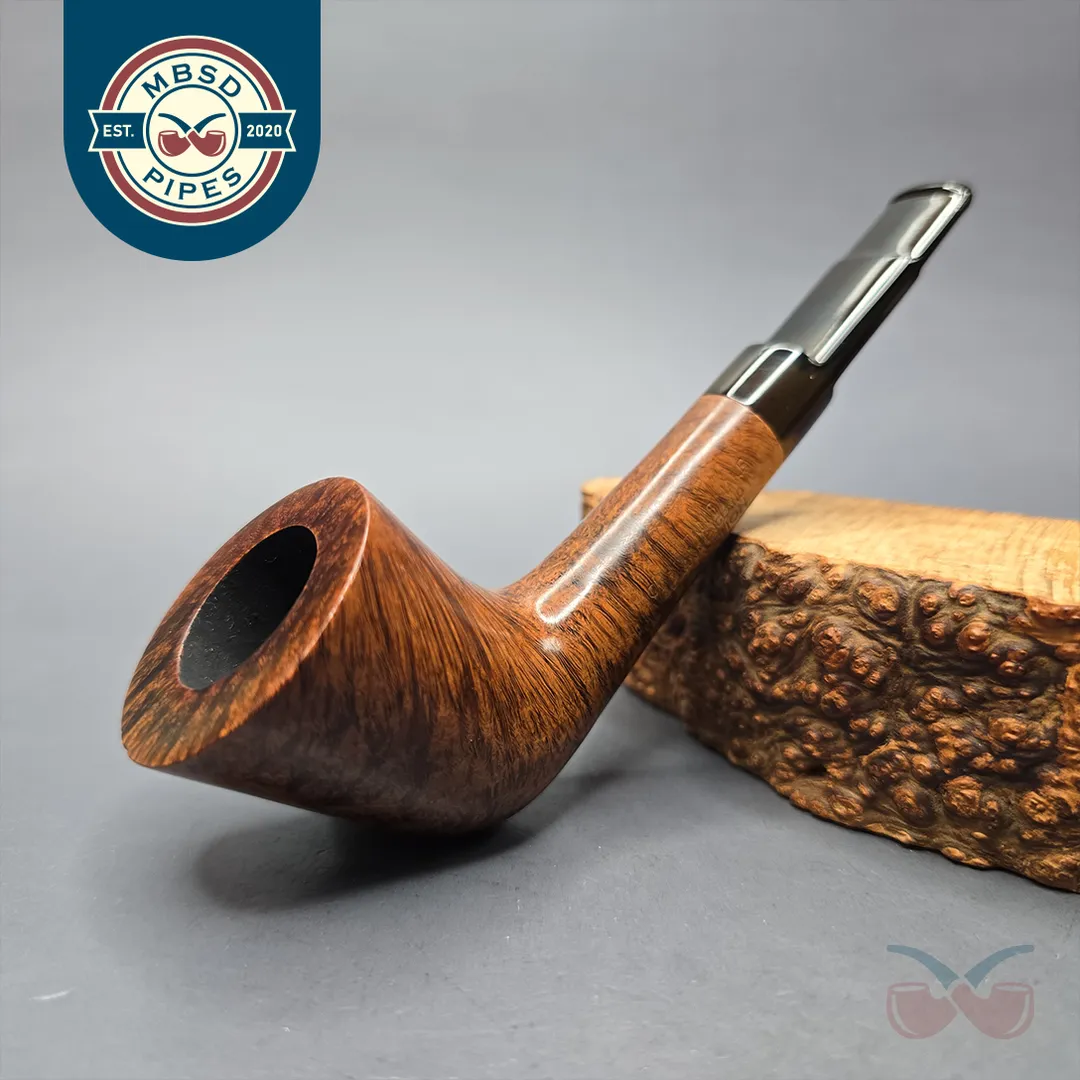 Charatan's Make Lane Era Perfection 461DC Smooth "Huntsman" Zulu Estate Briar Pipe, English Estates