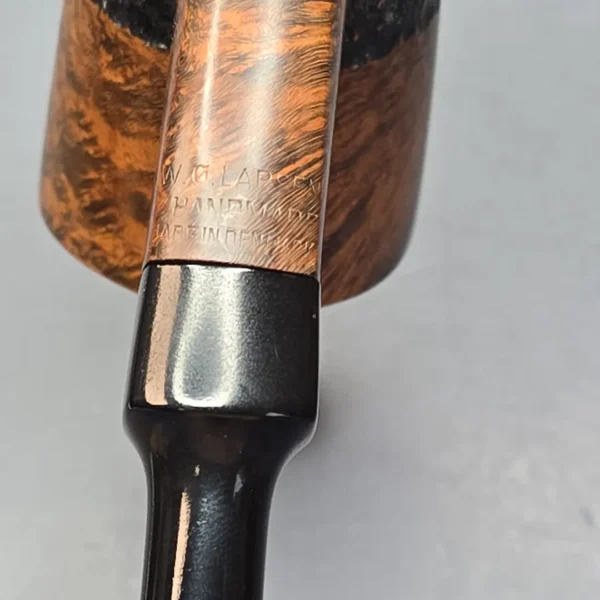 WO Larsen Partially Rusticated Dublin Estate Briar Pipe, Danish Estates - Image 12