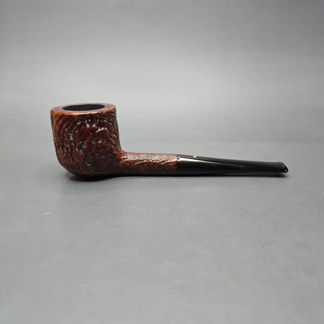 Dunhill 1949 Shell Briar R Sandblasted Pot Estate Briar Pipe, English Estates - Image 2