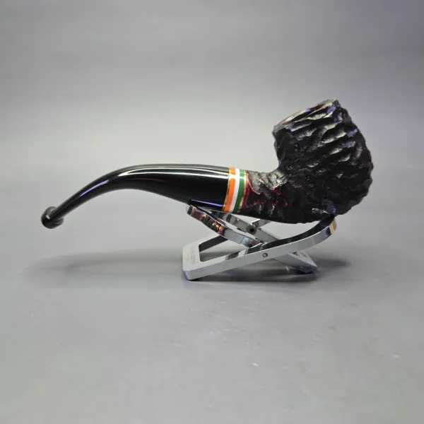 Peterson 2026 St Patrick's Day XL90 Rusticated Bent Billiard Briar Pipe, New - Image 4