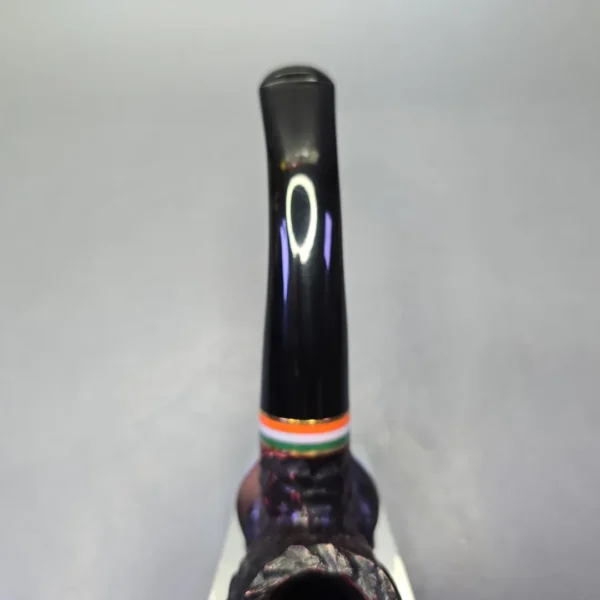 Peterson 2026 St Patrick's Day XL90 Rusticated Bent Billiard Briar Pipe, New - Image 7