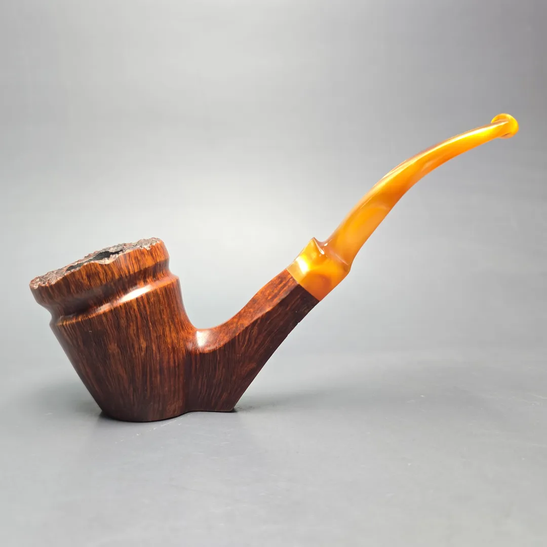 Wengholt (Preben Holm) Unique Straight Grain Smooth Freehand Sitter Estate Briar Pipe, Unsmoked - Image 2