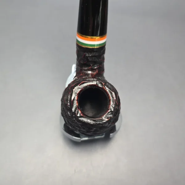 Peterson 2026 St Patrick's Day XL02 Rusticated Apple Briar Pipe, New - Image 7