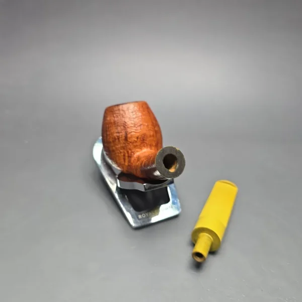 Reum Pipes Contrast Sandblasted Brandy Estate Briar Pipe, American Estates - Image 13