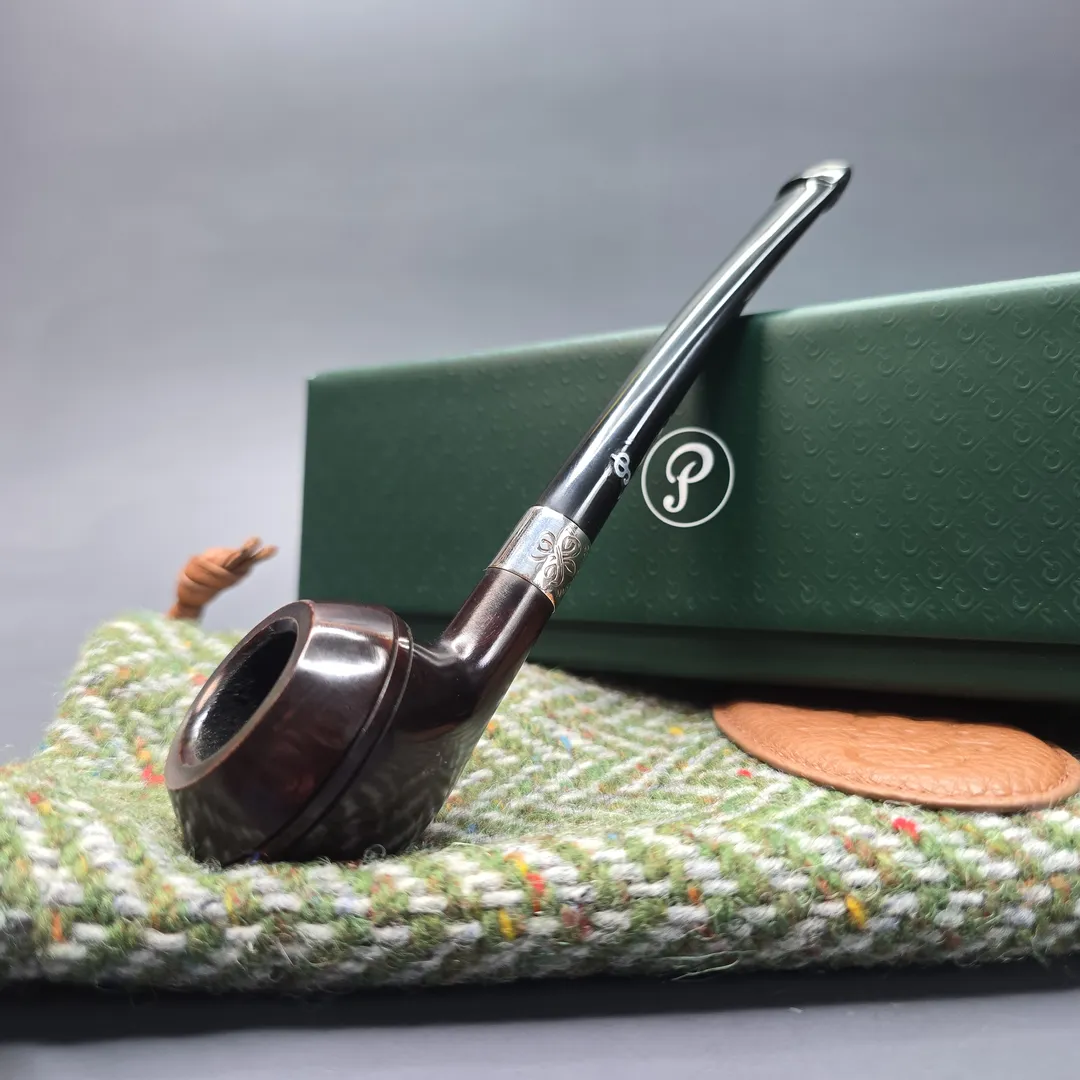 Peterson 2025 St. Patrick's Day 411 Smooth Rhodesian with Silver (Unsmoked Estate) - Image 2