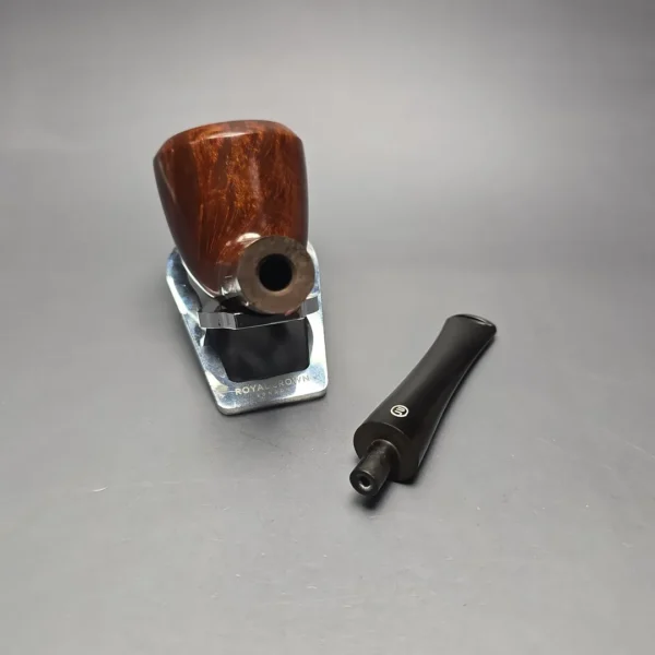 James Upshall A Grade EXL Smooth "Winston" Rhodesian (Unsmoked Estate) - Image 15