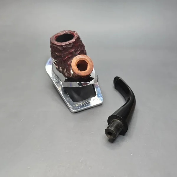 Peterson 2025 Christmas Pipe 221 Rusticated Bent Billiard Estate Briar Pipe, Unsmoked - Image 4