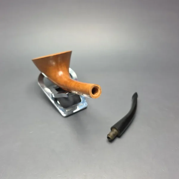 Ed Burak Connoisseur Smooth "Swoop" Horn Estate Briar Pipe, Unsmoked - Image 13