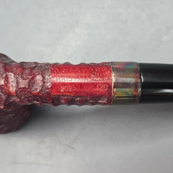 Peterson 2025 Christmas Pipe 120 Rusticated Dublin Estate Briar Pipe, Unsmoked - Image 3