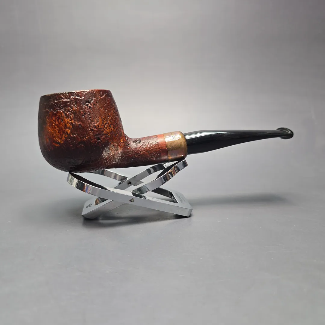 4th Generation (by Ascorti) Forza Nebbiolo 1931 Sandblasted Apple Estate Briar Pipe, Unsmoked - Image 2