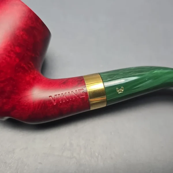 Viking Christmas 2022 Smooth Bent Billiard with Brass (Unsmoked Estate) - Image 11