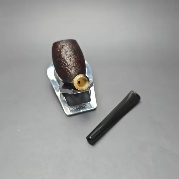 MBSD Briars Modern Masters 3 Sandblasted Tulip w/ Faux Horn Handmade Briar Pipe, New - Image 14