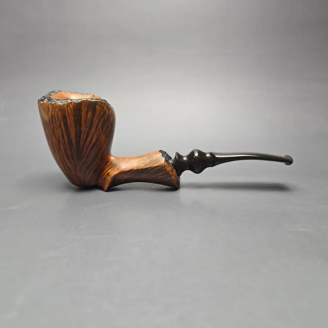 Ben Wade (Preben Holm) Golden Walnut XL Smooth Freehand Estate Briar Pipe, Unsmoked - Image 2