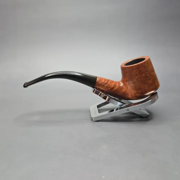 Sasieni (Family Era; c.1950-79) Four Dot Natural "Richmond" Smooth Bent Pot (Estate) - Image 4