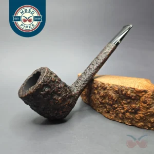 Castello (1950s-60s) Sea Rock Briar SC 32 Rusticated Canadian (Estate)