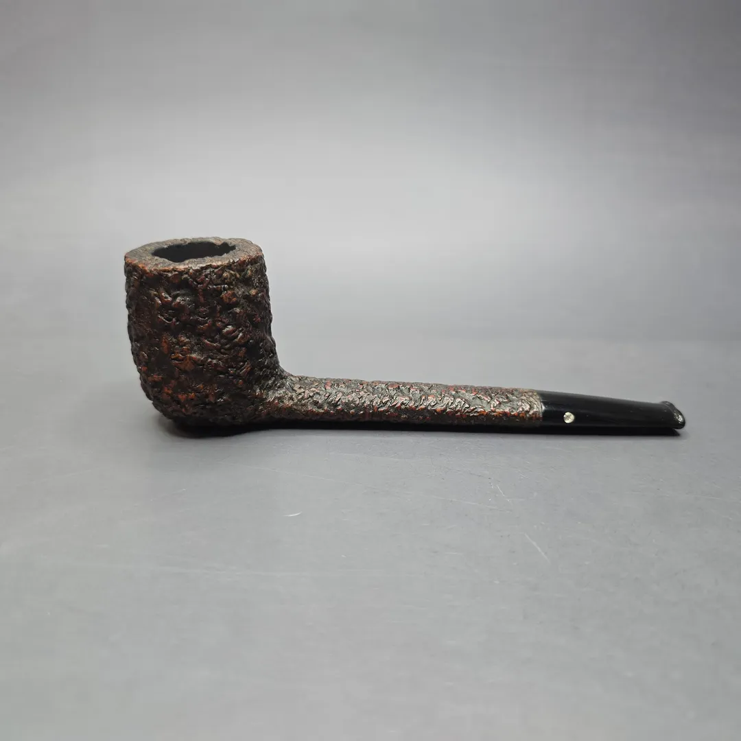 Castello (1950s-60s) Sea Rock Briar SC 32 Rusticated Canadian (Estate) - Image 2