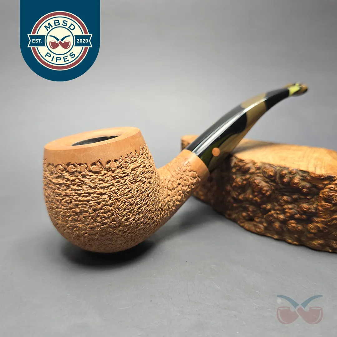 Moretti 2025 Partially Rusticated Apple Estate Briar Pipe, Italian Estates