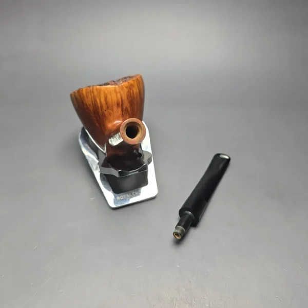 Charatan's Make Executive Extra Large Smooth Freehand Estate Briar Pipe, English Estates - Image 16