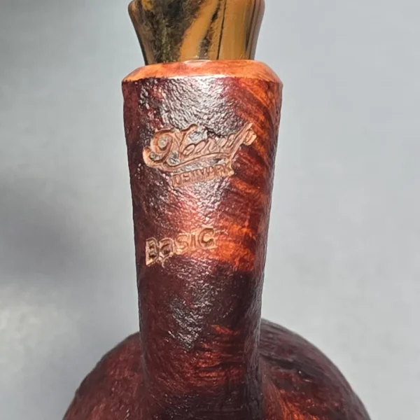 Neerup Basic Contrast Sandblasted Acorn Estate Briar Pipe, Unsmoked - Image 12