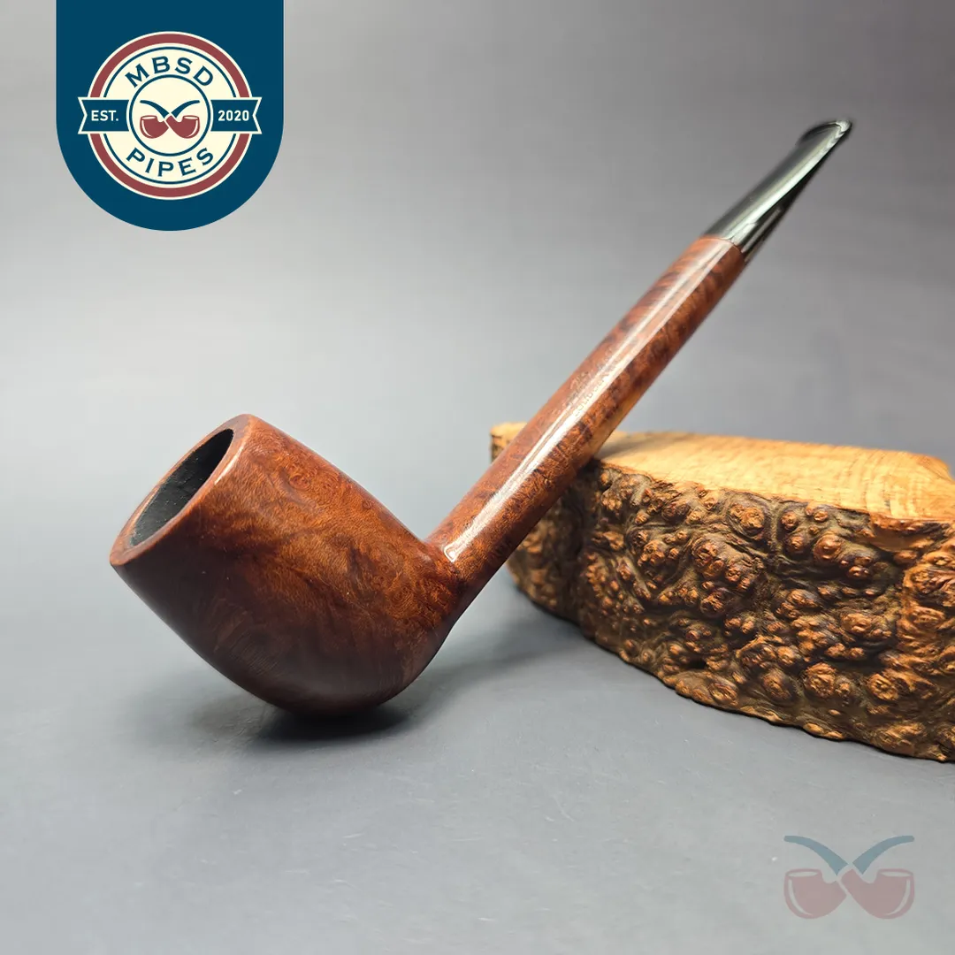 The Everyman (Comoy's) Smooth Canadian (Estate)