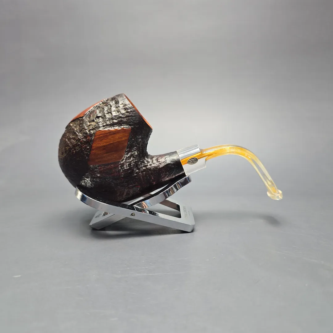 GBD Pre-1980s Fantasy Collector 9618 Partially Sandblasted Oom Paul Estate Briar Pipe, English Estates - Image 2