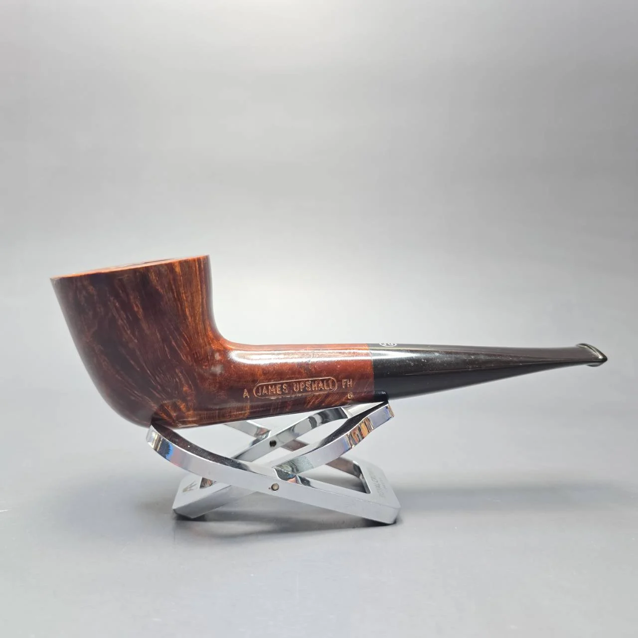 James Upshall A Grade Group 6 Smooth "Huntsman" Zulu Estate Briar Pipe, Unsmoked - Image 2